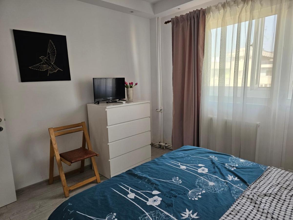 Apartament Near The Park Two Rooms Бухарест Экстерьер фото