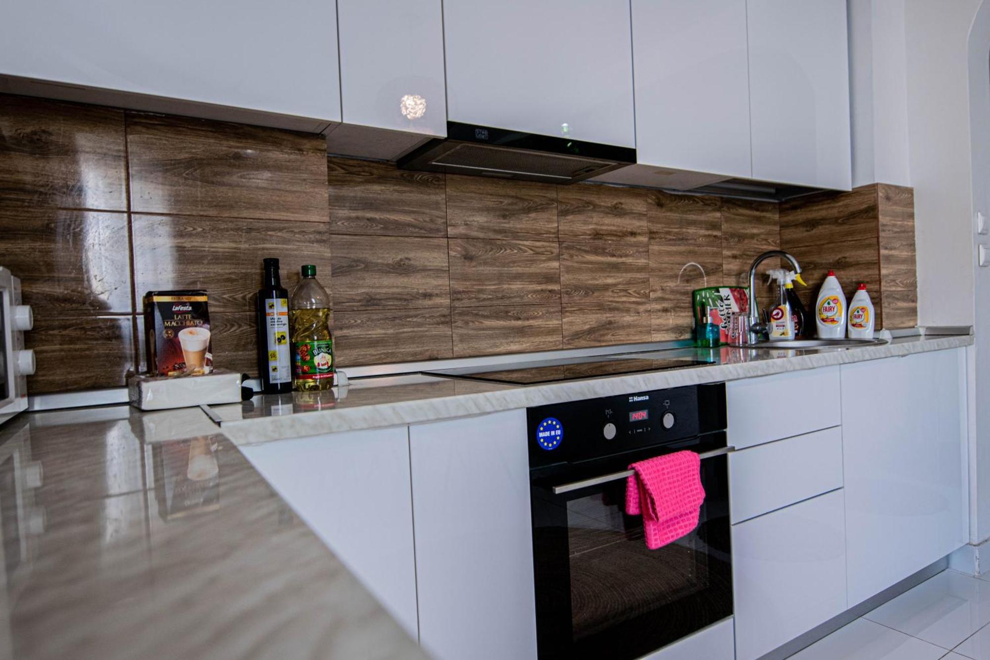 Apartament Near The Park Two Rooms Бухарест Экстерьер фото